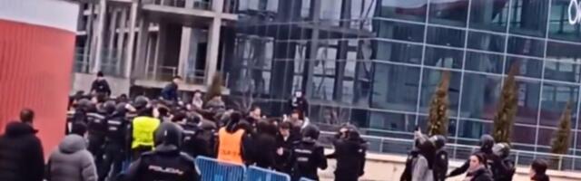 Haos u Madridu: Sukob navijača i policije (FOTO, VIDEO)