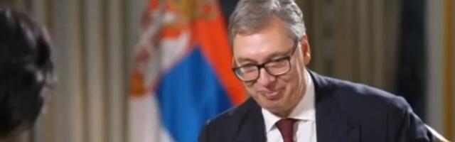 NEPRIJATNO Pogledajte kako se Vučić u intervjuu dodvoravao BRATU SIJU (VIDEO)
