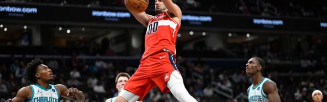 Žoc ga je kritikovao zbog jedne stvari, on sada krči put preko bare, solidna noć za reprezentativca Srbije