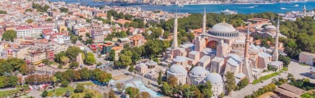 Otišli u Tursku, pa u iznajmljenom apartmanu naišli na neobična upozorenja: Poruka na krevetu ih ŠOKIRALA (FOTO)