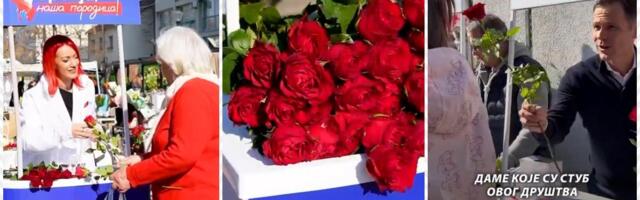 SNS OVAKO OBRADOVAO BEOGRAĐANKE: Izašli na ulice da čestitaju Osmi mart - Dan žena, Siniša Mali dame darivao ružama  (VIDEO)