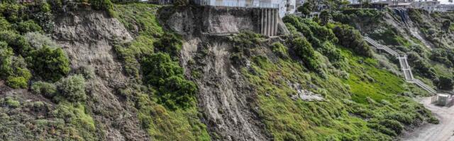 PUKOTINA DUGA 250 METARA PRAVI HAOS OVOM SELU! Prete im klizišta i strašne poplave: Stručnjaci prate situaciju, vlasti SPREMNI za HITNU EVAKUACIJU! (FOTO)