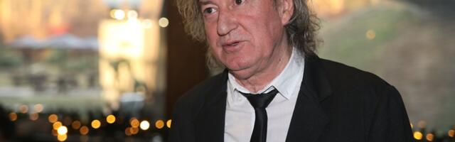 Majka našeg muzičara sahrenjana pored patrijarha Pavla: "5 dana je bila u komi, a onda je samo otvorila oči"