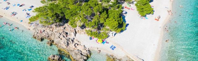 Srpska influenserka zatečena plažom koju je "otkrila" u komšiluku: "Lepša od Maldiva, ovako nešto još nisam videla"