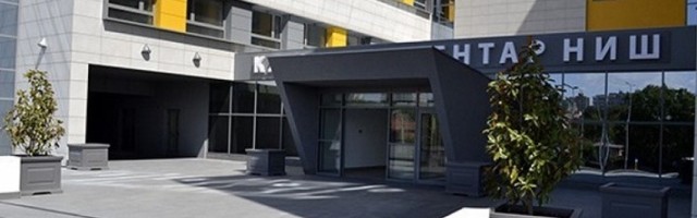 Medicinare za novu kovid bolnicu biraju - telefonom