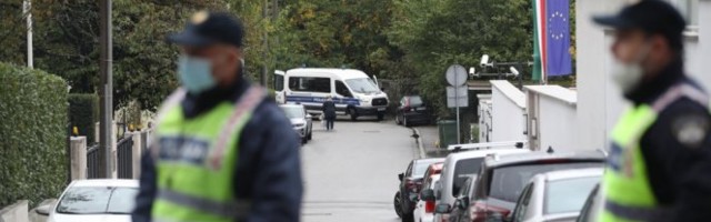 DRAMA U SISKU! Mladić s bombom upao u školu, traži župana, savladala ga interventna!