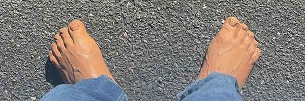 Neobična obuća inspirisana ljudskim stopalima