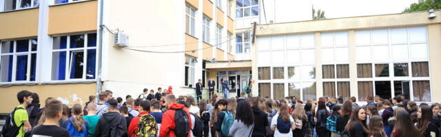 Nastavlja se pritisak na nastavnike TUŠ-a; Direktor slao mejlove u kojoma se poziva na podršku Saveta roditelja i Školskog odbora