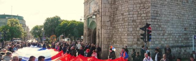 U NIŠU BILO 100.000 LJUDI! Dačić: Sprečili smo incidente!