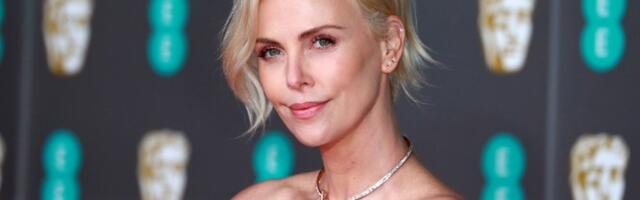 "Ovo čak nije ni zabavno đubre, ovo je samo đubre“: Reakcije na novi film Šarliz Teron su BRUTALNE (FOTO/VIDEO)