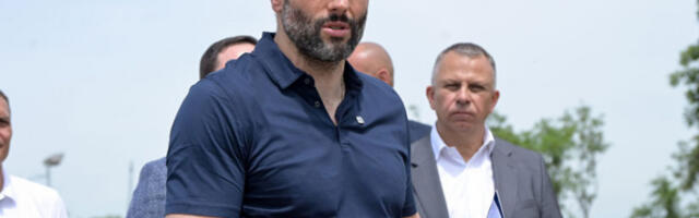 Шапић: Подела бесплатних картица за базене почиње 10. јуна