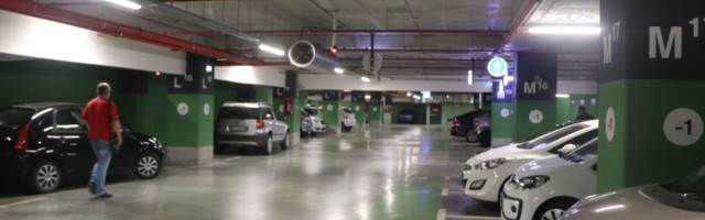 FOTO Pogledajte: Projekat podzemne garaže kod Banovine pred građanima