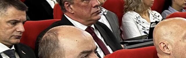 Alek Kavčić o niškim udžbenicima: Odluke da se donose u interesu dece i njihovih roditelja