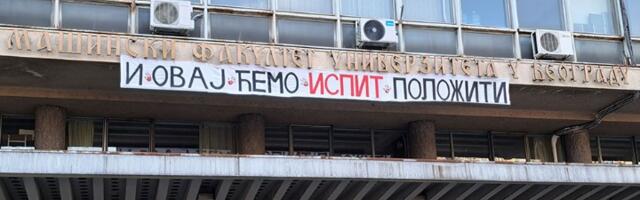 Studenti Mašinskog ušli u 24-časovnu blokadu fakulteta