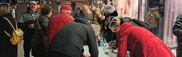 Studenti u akciji „Raspiši pobedu“ na više štandova u Užicu