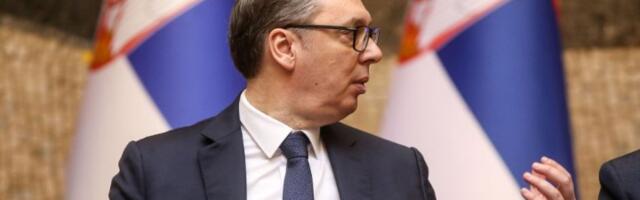 "Ostavi me devojka...": Vučić probleme Srbije sa EU uporedio sa svojim ljubavnim jadima (VIDEO)