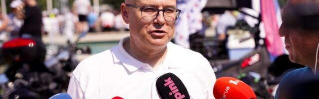 "NEVEROVATNE STVARI SU NAM SE DEŠAVALE, VRAĆAMO SE U NORMALNOST!" Vučević poslao JASNU PORUKU blokaderima i opoziciji!