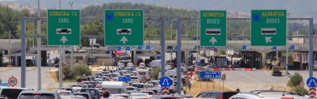 Grci štrajkuju, Srbi stoje! Evzoni blokiran, nema gde igla da padne (FOTO)