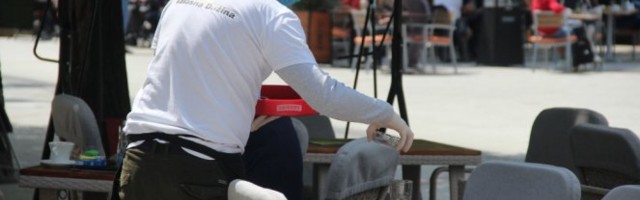 MA SVE NEK STANE, OTVORITE KAFANE! Srbi potvrdili teoriju Tome Zdravkovića - "Kafana je naša sudbina"