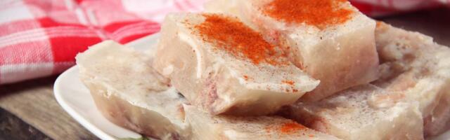 Originalni recept za pihtije - predjelo bez kojeg ne može da prođe nijedna slava