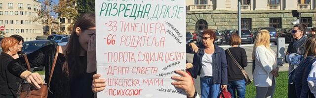 "Prosvetni radnici pod neverovatnim pritiskom, više nemaju šta da izgube"