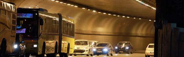 Sudar u Terazijskom tunelu, povređene dve osobe