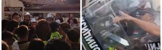 Policija intervenisala na blokadi suda u Novom Pazaru, studenti pozvali građane da im se pridruže (VIDEO)