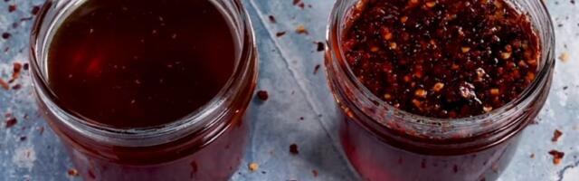 VIDEO: Ljuti med najtraženiji recept u 2025. godini - možete ga lako napraviti sami