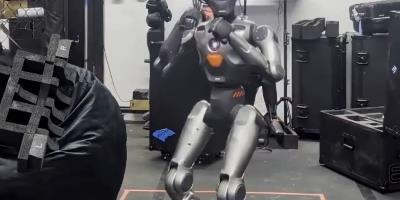 Kao iz Terminatora: Upoznajte Fantoma - robota koji bi uskoro mogao da ratuje umesto ljudi!