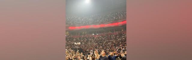 Dirljive scene na poluvremenu!