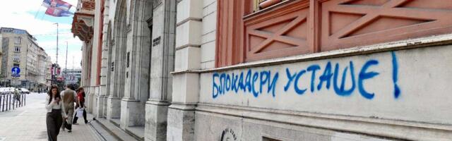 Kreni-Promeni: Ispisivanjem grafita mržnje režim od ulica i fasada pravi Informer i Pink
