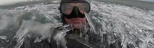 Zaleđeno jezero i ronilac: Plutanje kroz iglice (VIDEO)