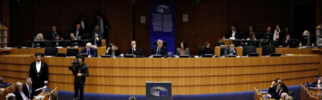 KOMPROMIS: Nema prekida pregovora Srbije i EU