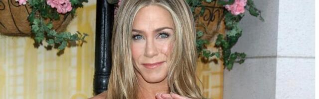 DRAMA u kući Dženifer Aniston! Nepoznati muškarac KOLIMA RAZVALIO KAPIJU dok je glumica bila kod kuće