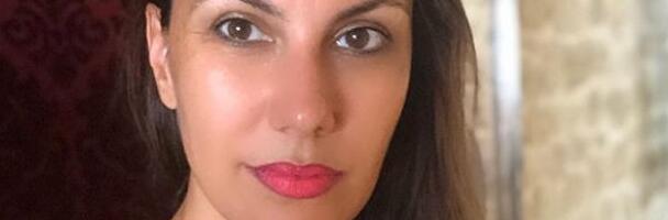 Ćerka poznate glumice prizala: "NISAM MOGLA MEĐU DRUGARE JER MI SE MAJKA SKIDALA PRED KAMERAMA"