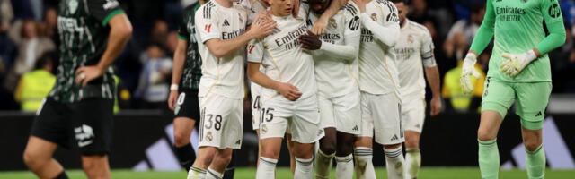 Ljudi, imamo goool godine: Majstorija fudbalera Reala sa 70 metara (VIDEO)