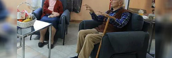 Ljubav jača od svih izazova: Priča o 68 godina dugom braku supružnika Jovanović iz Gerontološkog centra (FOTO)