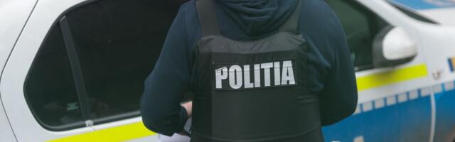 HAOS U KOMŠILUKU! Kamion udario u autobus pun putnika i osam automobila, policajci prebili vozača dijabetičara