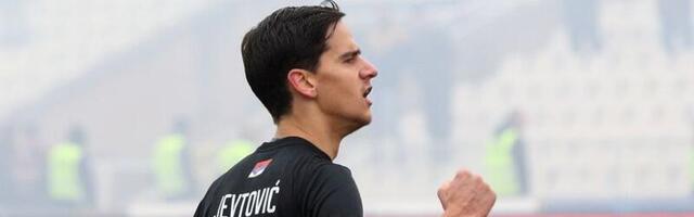 Pregledi, pa potpis: Marko Jevtović u Humskoj godinu i po dana