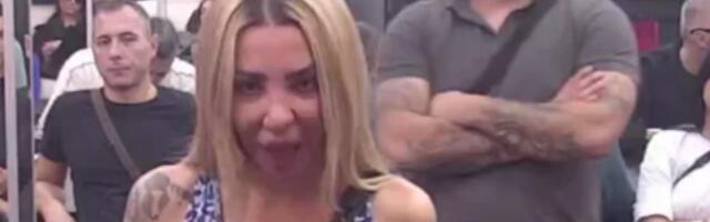 DEMOLIRANA ANELI AHMIĆ - Asmin obrisao patos njom, voditelj joj uneo informaciju iz spoljnog sveta!