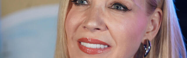 Jelena Rozga zabrinula sve objavom: Šta bi ovo trebalo da znači?