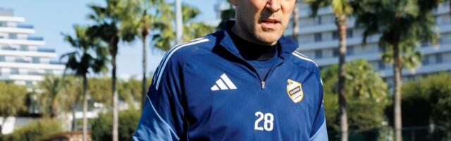 "MOGU DA SAČEKAM SINOVE NA TERENU!" Vladimir Stojković otvorio dušu: "I dan danas se nadam povratku tamo... Tu sam napravio ime!"