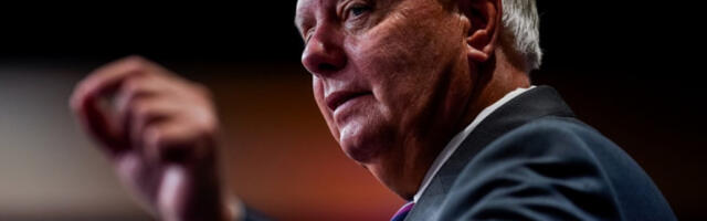 Грејам захвалио Богу што Трамп није повређен у пуцњави у хотелу