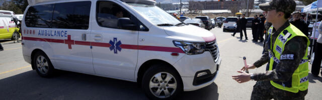 URUŠILA SE ZGRADA, KONSTRUKCIJA NESTALA U TRENUTKU! Jedna osoba nastradala, tri ZAROBLJENE pod ruševinama