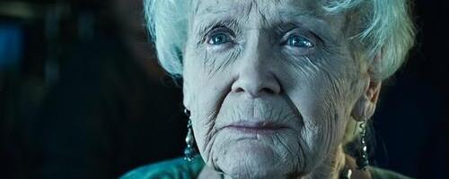 Baka iz "Titanika" imala život uzbudljiviji od filma: Prelepa Glorija odlučila da pobegne od Holivuda, a onda je stigao poziv koji se ne odbija