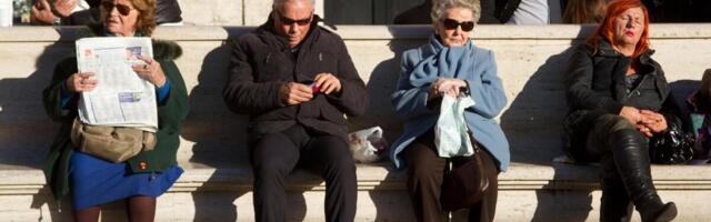 Ovi penzioneri ne mogu da idu na bolovanje, a ne znaju za ovu caku! Zaposlene brine plata, a zakon kaže...