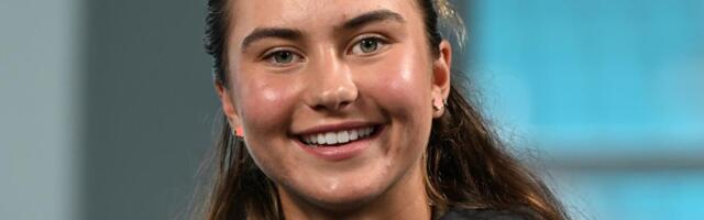 LEPA IVA PRIZNALA KAKVE SAVETE DOBIJA OD NOVAKA: Teniserka srpskog porekla oduševljena Đokovićem