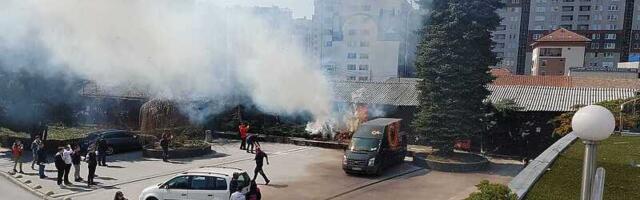 Sarajevo: Požar kod Mercatora u Ložioničkoj ulici