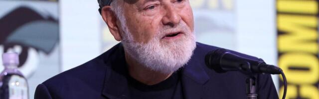 Objavljene slike hapšenja Nika Rajnera: Zaklao roditelje i otišao u grad, policajci ga ovako savladali, JEZIVO FOTO