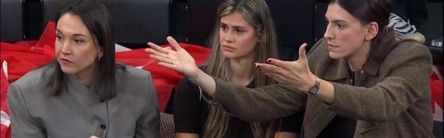 Tijana Bošković i Katarina Dangubić iz prvih redova gledaju Orlove u Istanbulu